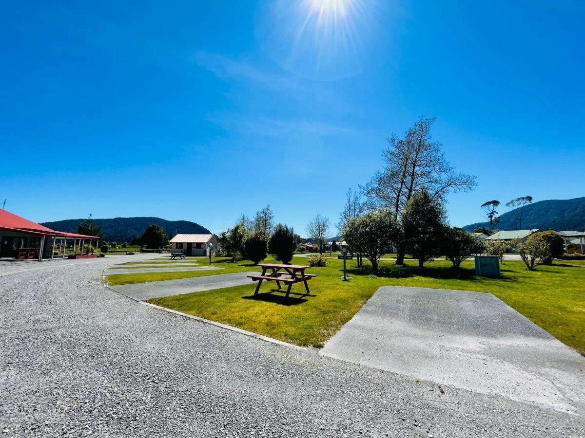 Franz Josef TOP 10 Holiday Park Exterior foto