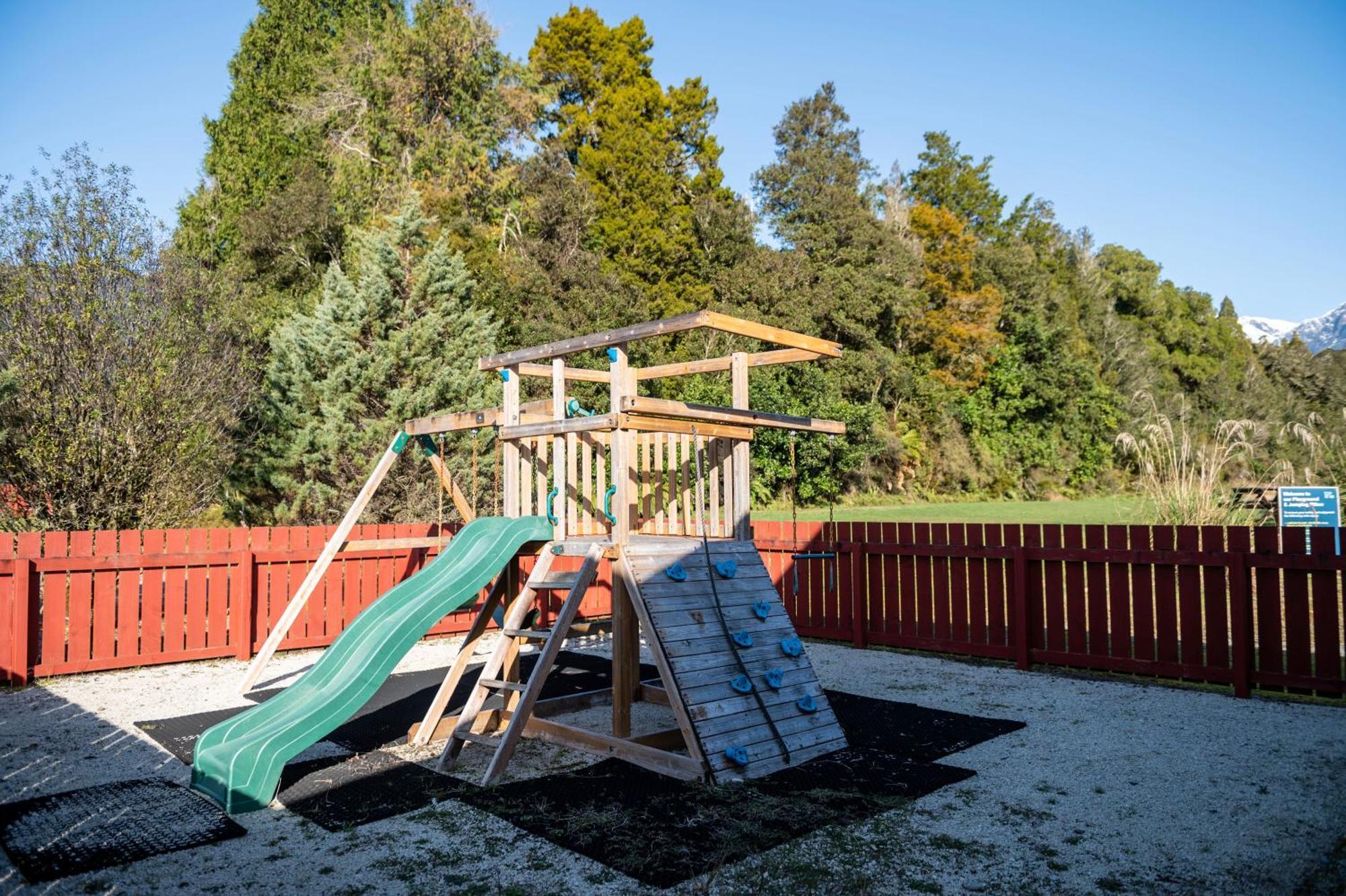 Franz Josef TOP 10 Holiday Park Exterior foto